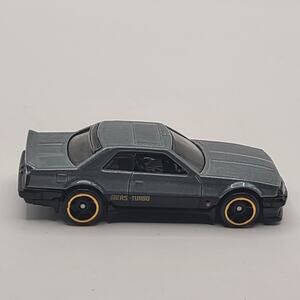 Hot Wheels Factory Fresh ‘82 Nissan Skyline R30 Gray 1:64 LOOSE